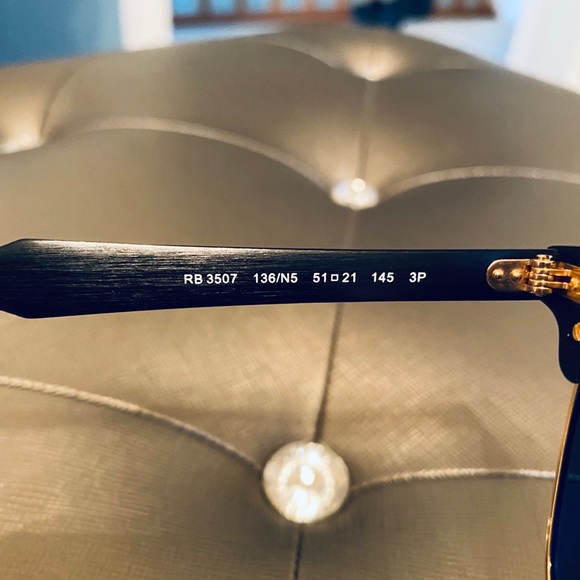 Beautiful Ray Bands. - Picture 4 of 5